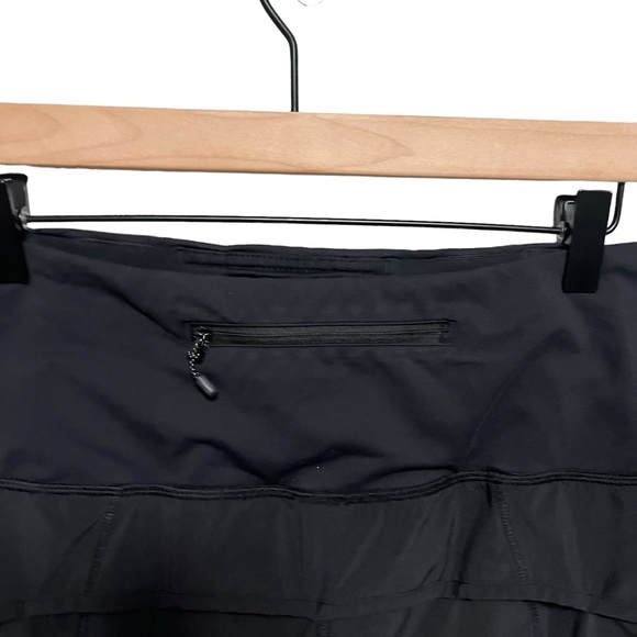 Lululemon Black Speed Short - Picture 7 of 10